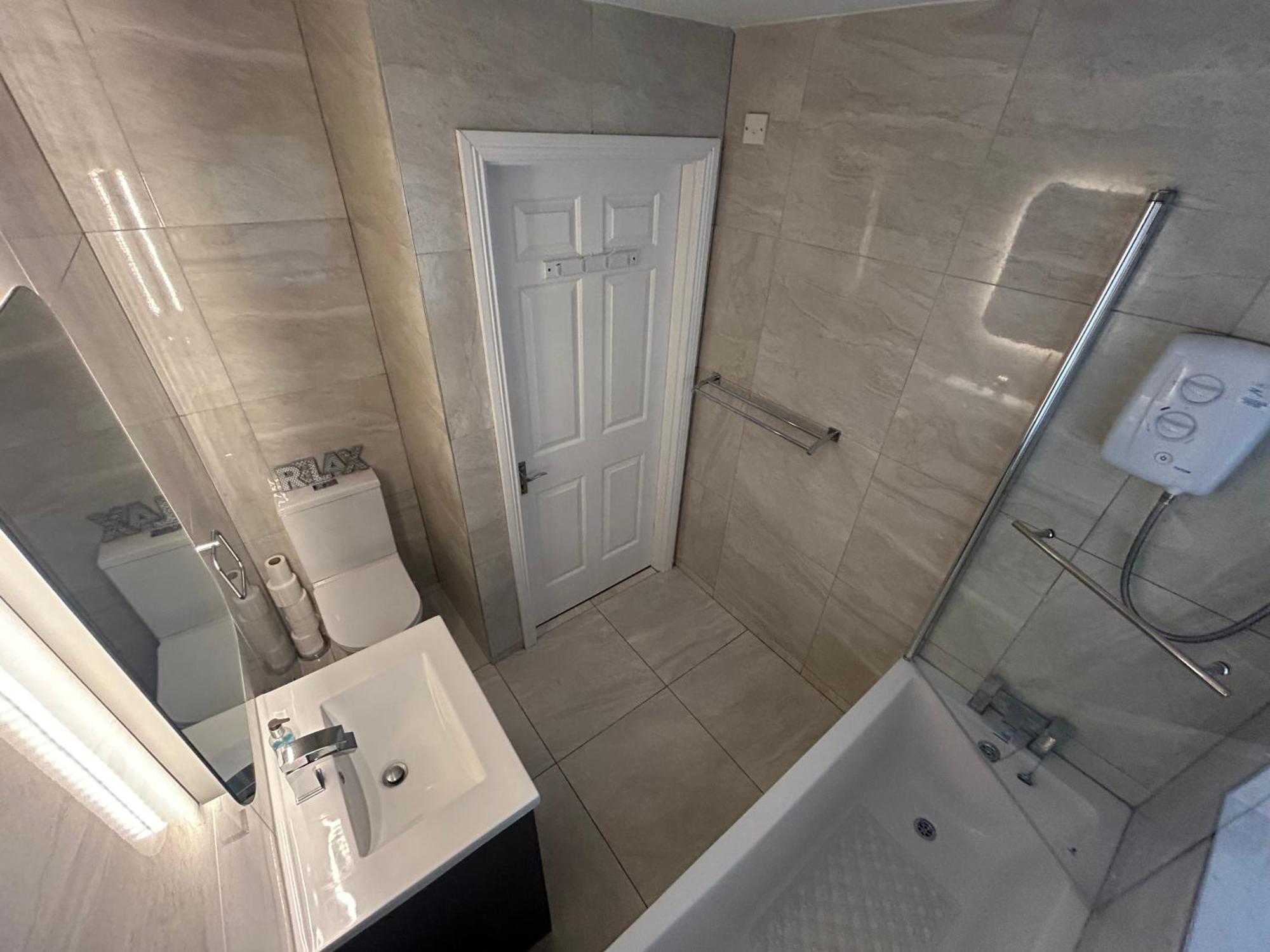 קורק Castlejane Apartment מראה חיצוני תמונה